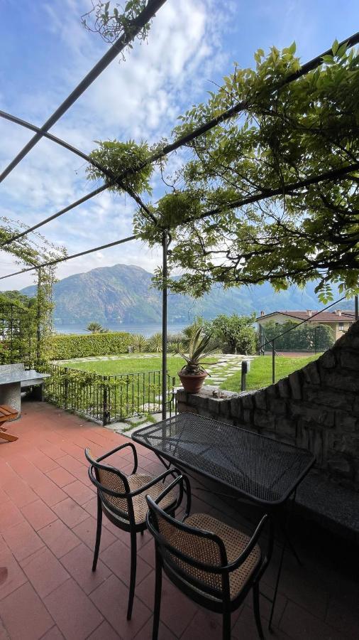 Lake View, Swimming Pool, Tennis Court And Private Parking Mezzegra Exterior photo